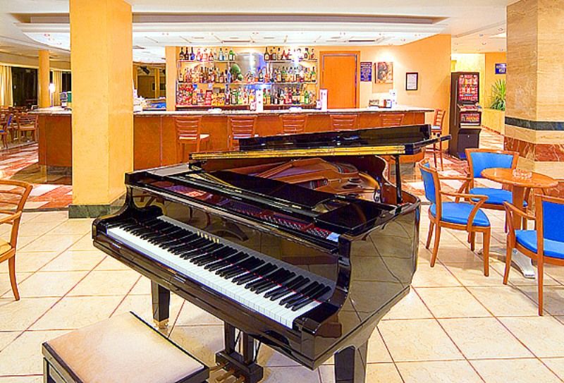 בנידורם Hotel Rh Corona Del Mar 4* Sup מראה חיצוני תמונה